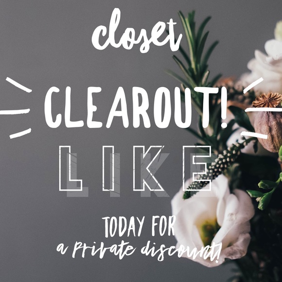 CLOTHES & ACCESSORIES! - Picture 2 of 2